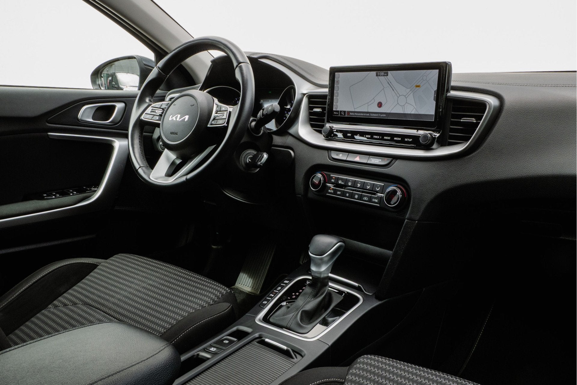 Kia Ceed Sportswagon 1.0 T-GDi MHEV DynamicLine Full map nav, Stof, Gebruikt, 1309 kg, Met garantie (alle)