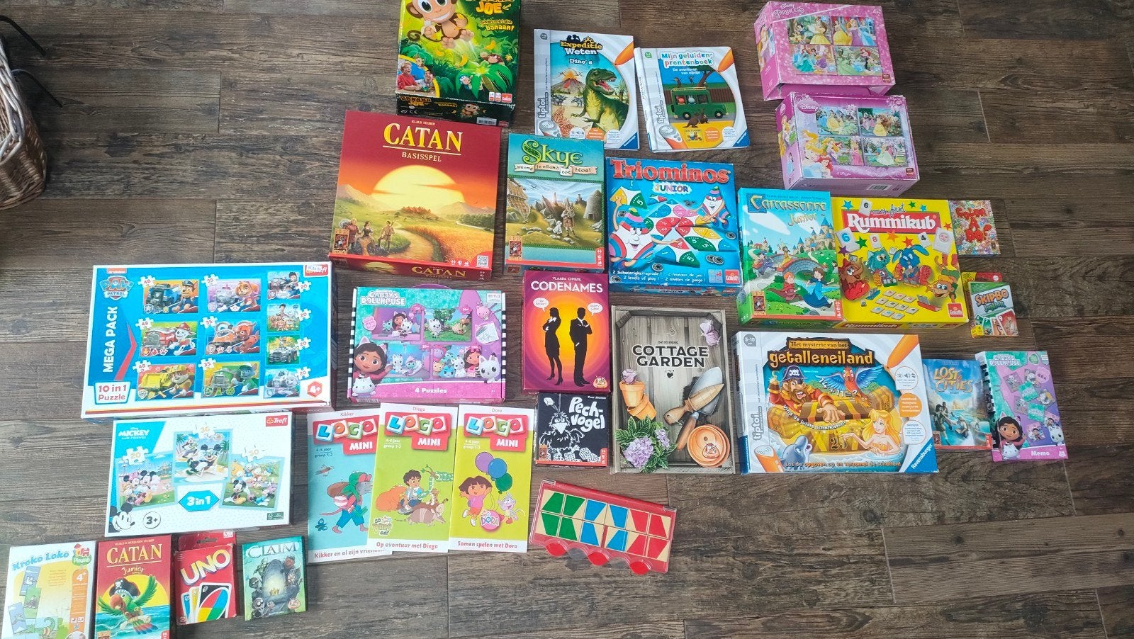 Grote collectie bordspellen en puzzels voor jong en oud, Vijf spelers of meer, Ophalen of Verzenden, Gebruikt, Diverse