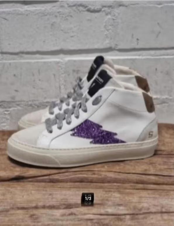 Stokton - Prachtige leren sneakers maat 42 - Nieuw €230, Wit, Nieuw, Ophalen of Verzenden, Sneakers of Gympen
