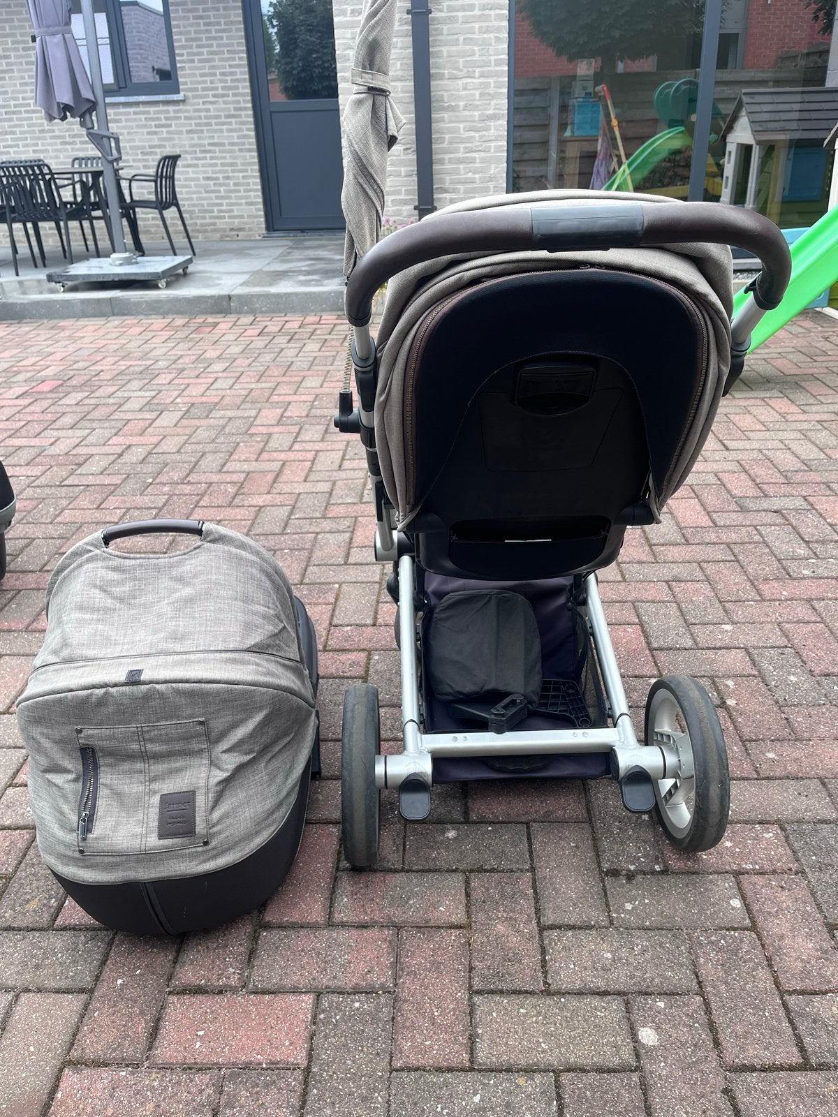 Mutsy Igo Combiwagen met Reiswieg en Zitje, Ophalen, Gebruikt, Combiwagen, Met reiswieg