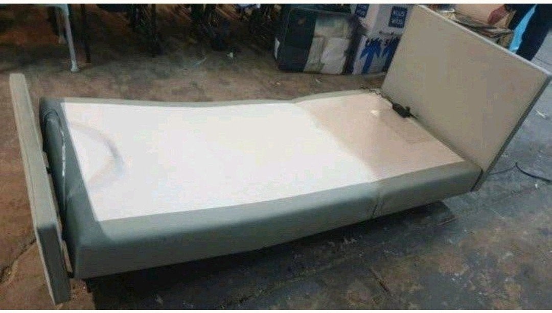 Gratis Elektrische boxspring 90x200 cm, Ophalen, Gebruikt, 90 cm, Eenpersoons