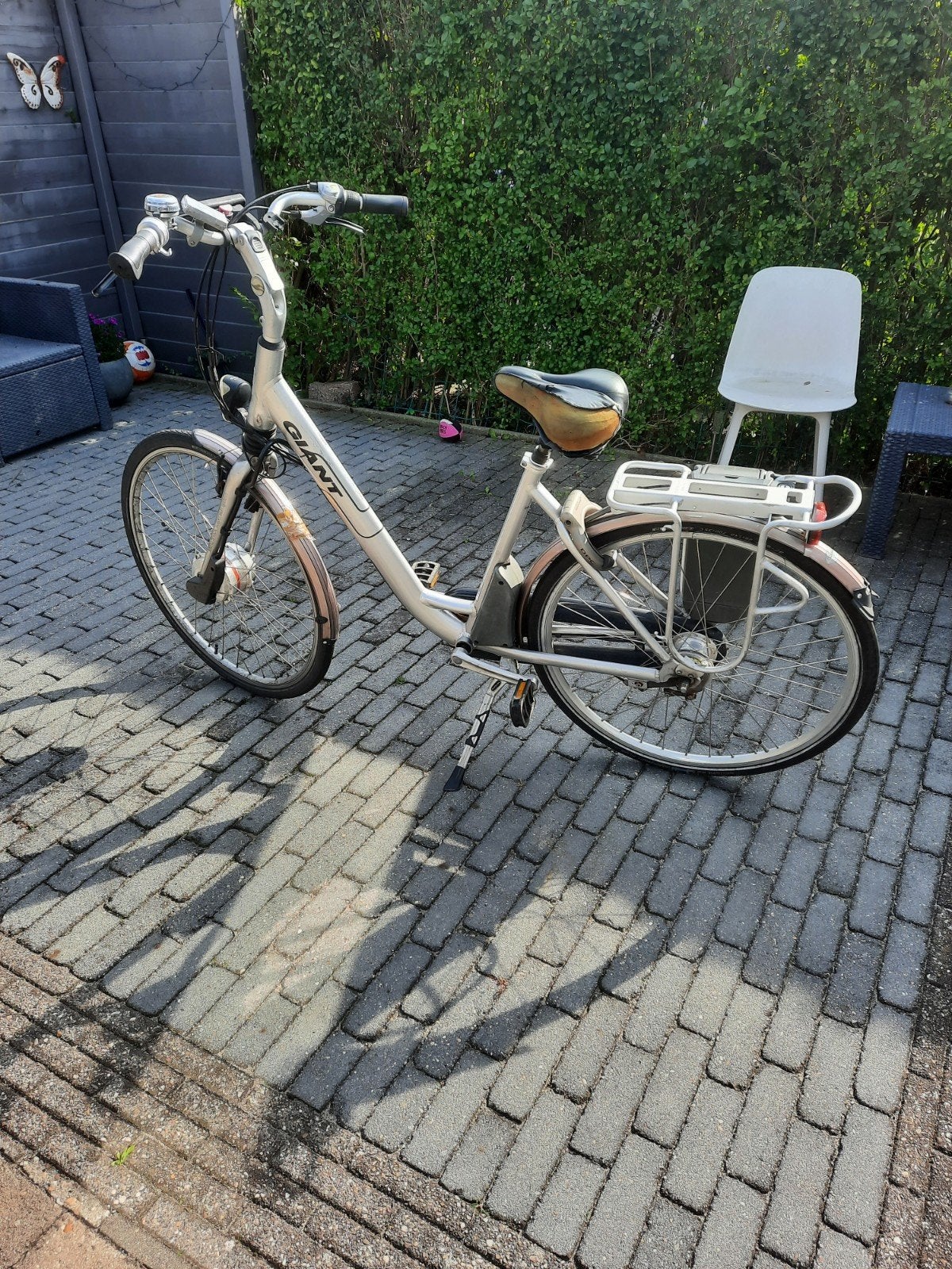 Giant elektrische fiets - Laadt niet op, spatbord defect, Ophalen, Gebruikt, Giant