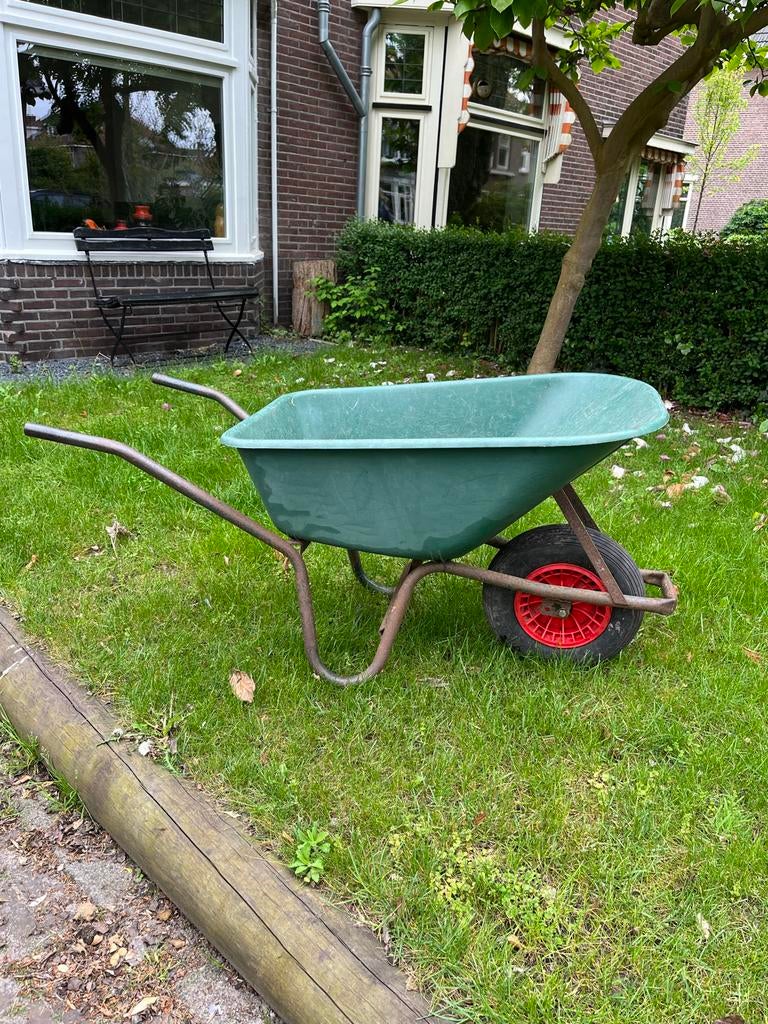Stevige kruiwagen fort, Ophalen, Gebruikt, Handmatig, Eenwielig