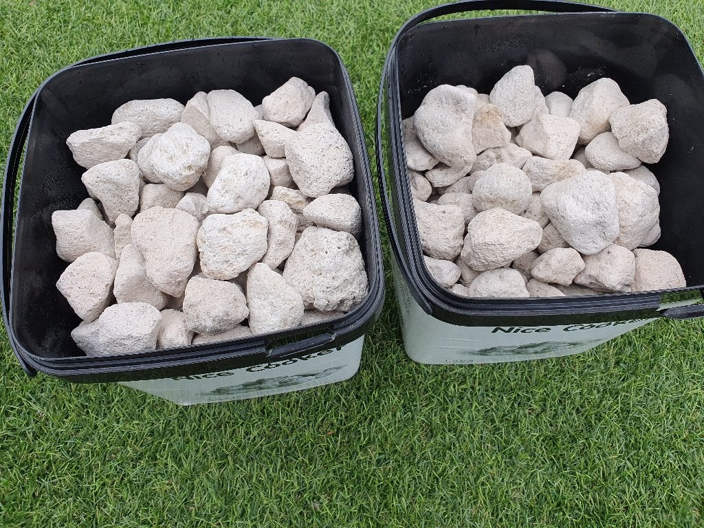 lavastenen voor barbecue, Ophalen, Zo goed als nieuw