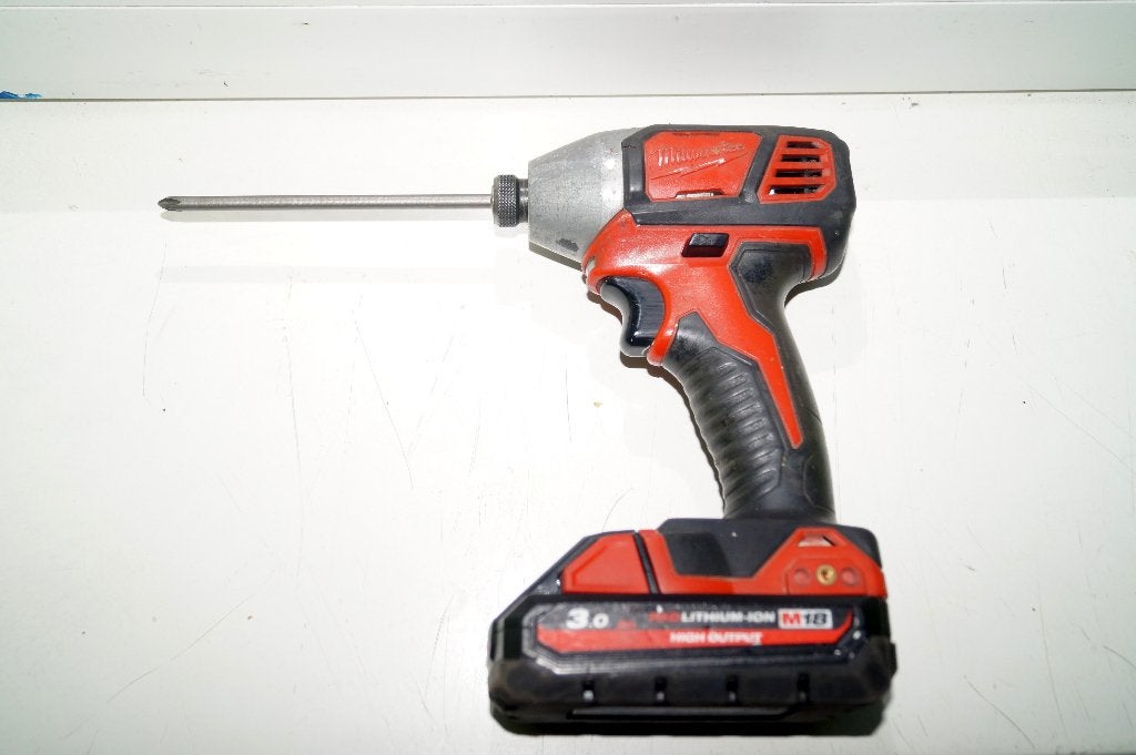 Milwaukee m18 slagschroevendraaier, Ophalen of Verzenden, Gebruikt, Boor- en Schroefmachine, Variabele snelheid