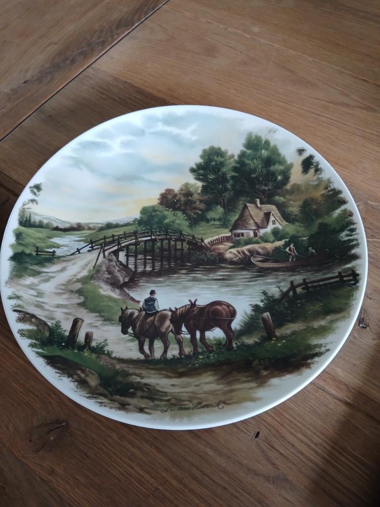 Decoratieve wandborden van Royal Schwabap, Made in Holland, Antiek en Kunst, Antiek | Wandborden en Tegels, Ophalen of Verzenden