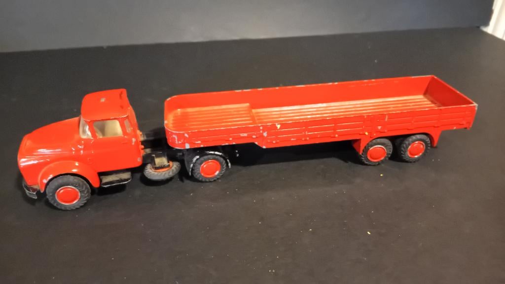 Lion Car DAF Torpedofront trekker, Ophalen of Verzenden, Gebruikt, Bus of Vrachtwagen, Lion Toys