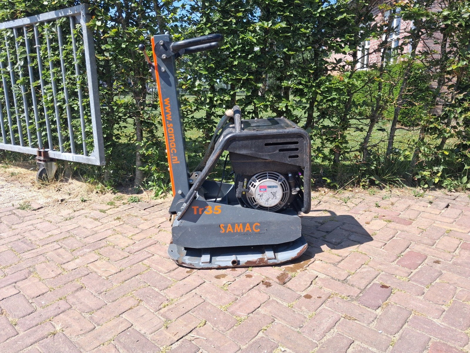 Samac Tr35 Trillerplaat - Krachtige Verdichter, Ophalen, Zo goed als nieuw