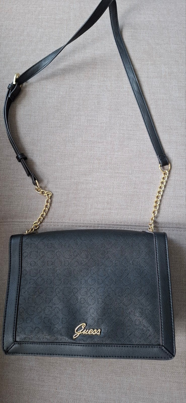 Guess tas schoudertas zwart izgs, Ophalen of Verzenden, Zo goed als nieuw, Zwart, Schoudertasje