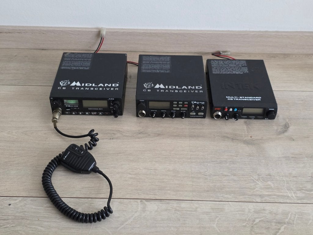 tk:CB Radio Set – 3x 27MHz CB Transceivers – Midland & Intek, Ophalen of Verzenden, Gebruikt, Zender en Ontvanger