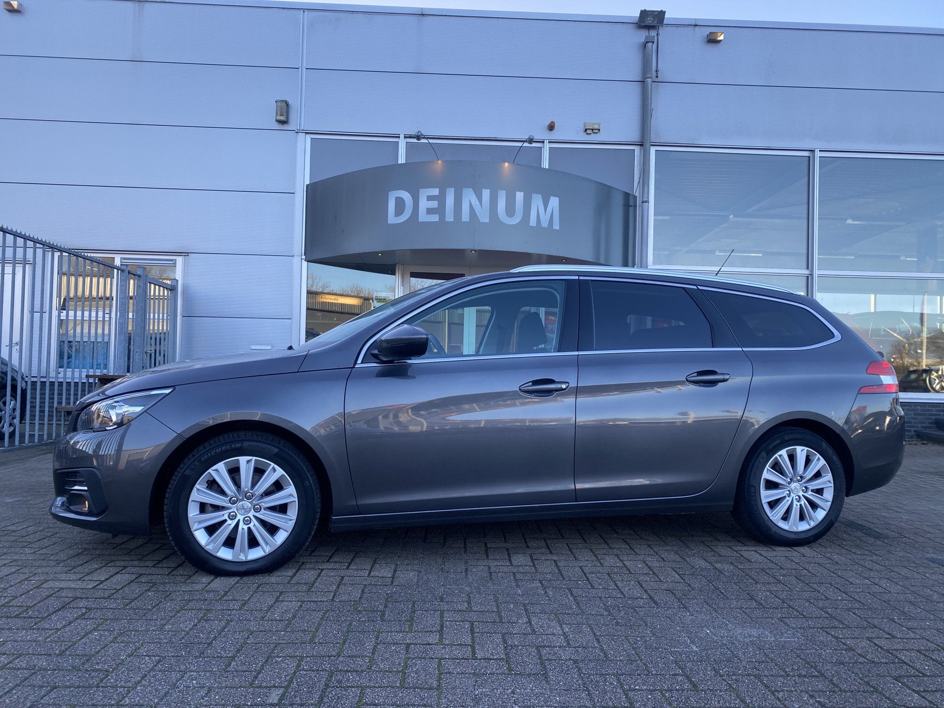 Peugeot 308 SW 1.2 Turbo 130 PK Blue Lease Allure Navigatie,, Auto's, 12 maanden, Stof, Gebruikt, 1199 cc