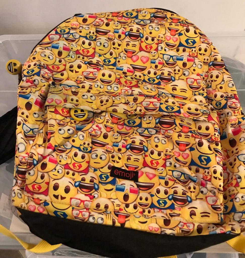 Leuke Emoji rugtas school als Nieuw, Ophalen of Verzenden, Zo goed als nieuw, Overige merken, 30 tot 45 cm