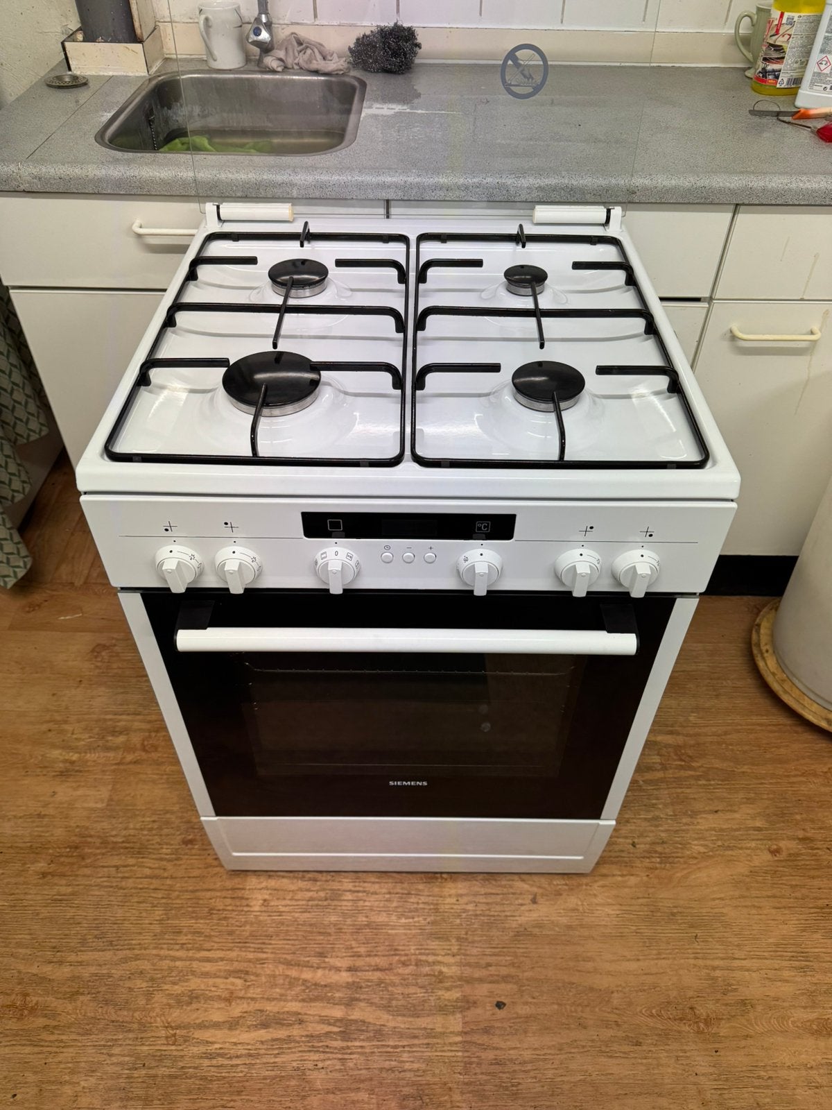 Siemens Gasfornuis | Schoon en Werkt Super | HeteLucht, Ophalen, Gebruikt, Minder dan 85 cm, 4 kookzones
