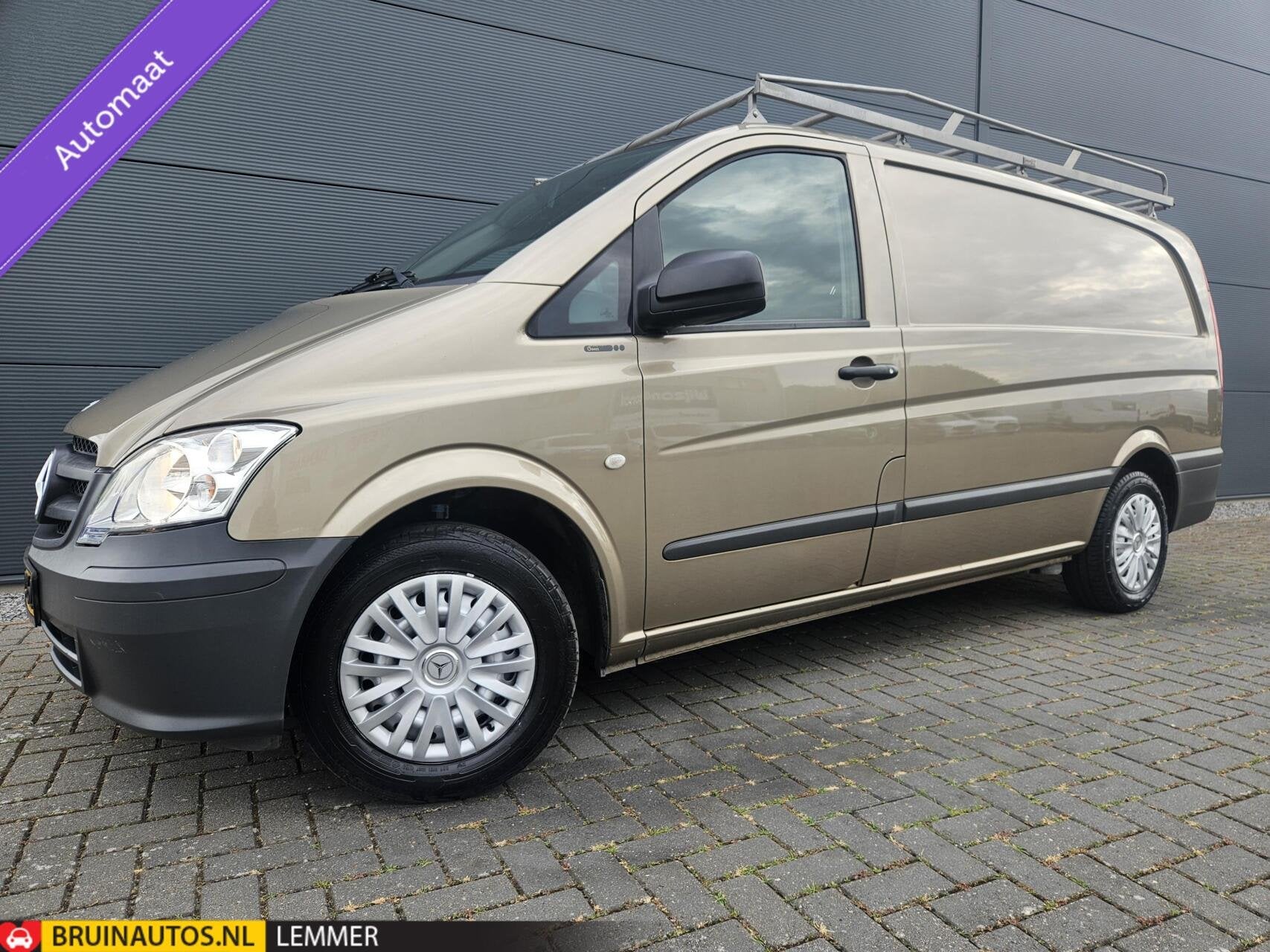 Mercedes Vito 2.2 CDI Airco Camera Automaat Trekh 3-zits 136, Auto's, Automaat, Euro 5, 136 pk, Gebruikt