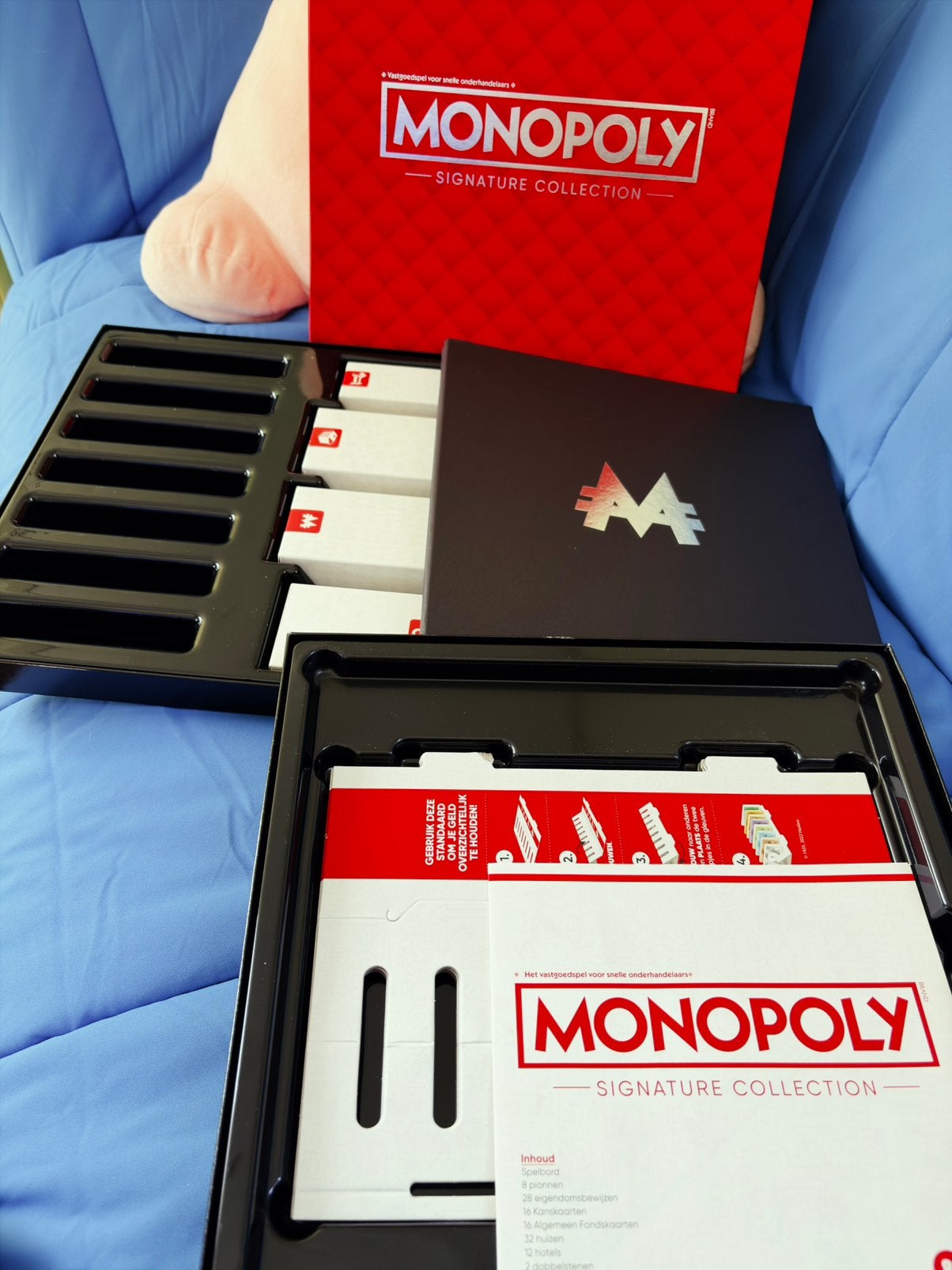 Monopoly sinagture collection, Vijf spelers of meer, Ophalen of Verzenden, Zo goed als nieuw, Reisspel