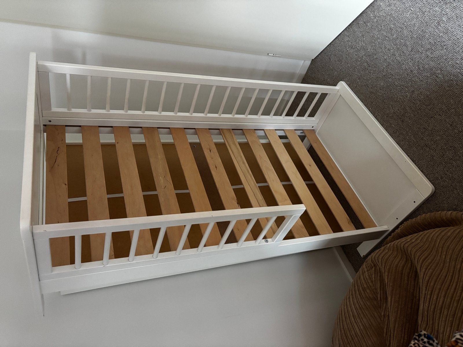 Peuterbed Petit Amelie met lade - Goede staat, Ophalen, Gebruikt, 70 tot 85 cm, 140 tot 160 cm