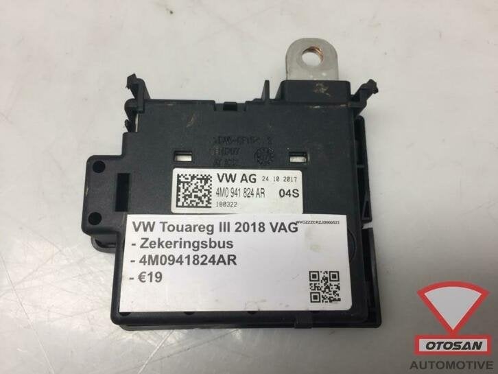 vw touareg iii 2018 vag zekeringsbus zekeringhuis 4m0941824a, Gebruikt, Volkswagen, Volkswagen AG, Berliner Ring 2
38440  Wolfsburg, DE