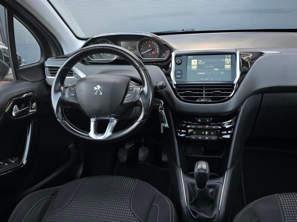 Peugeot 208 1.2 PureTech Allure Pano |Camera |Led |Nap, Voorwielaandrijving, Gebruikt, 1199 cc, 82 pk