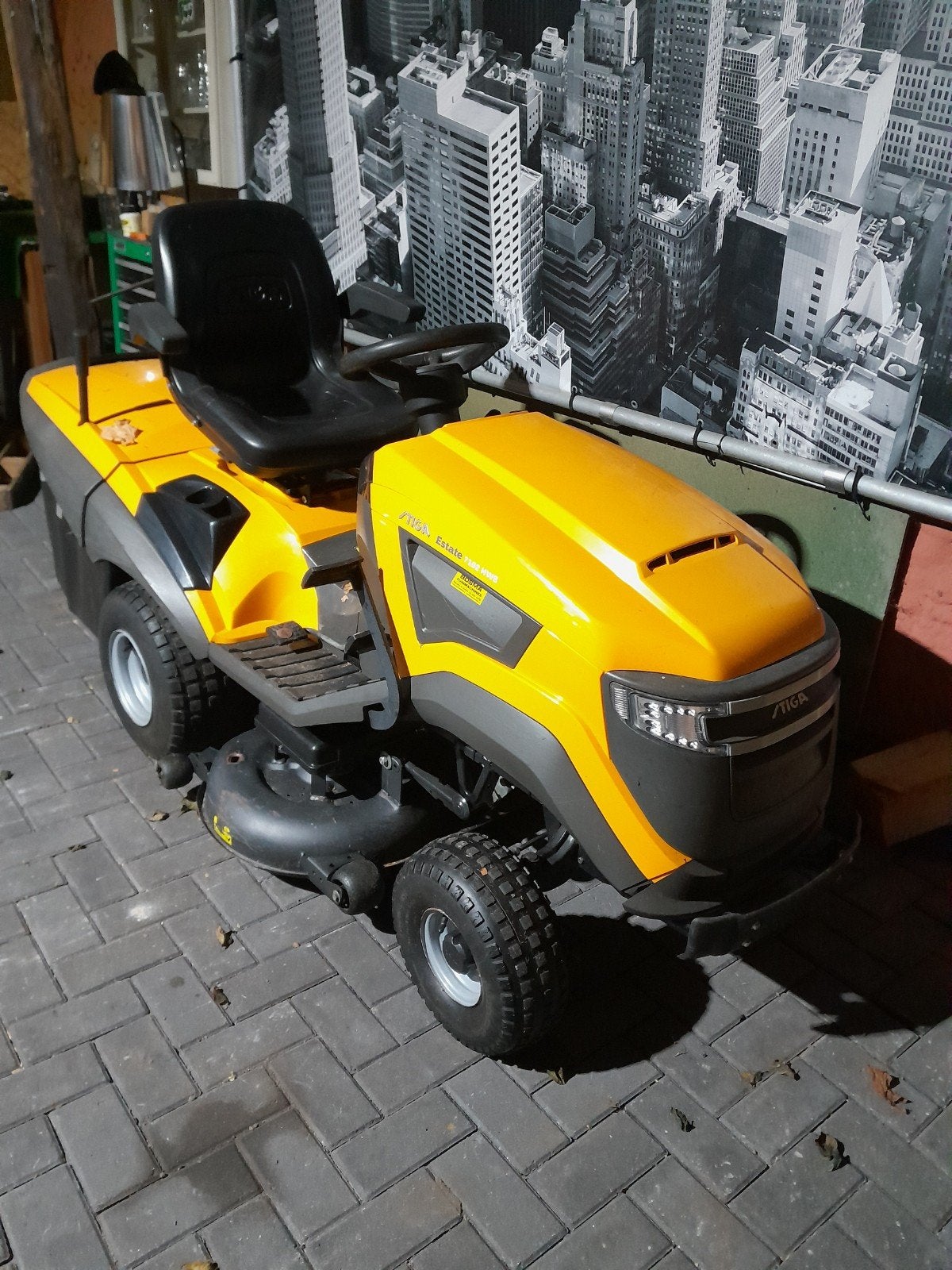 Stiga Hydrostaat Zitmaaier met Opvang - Estate 7102 HWS, Ophalen, Gebruikt, Stiga, Opvangbak