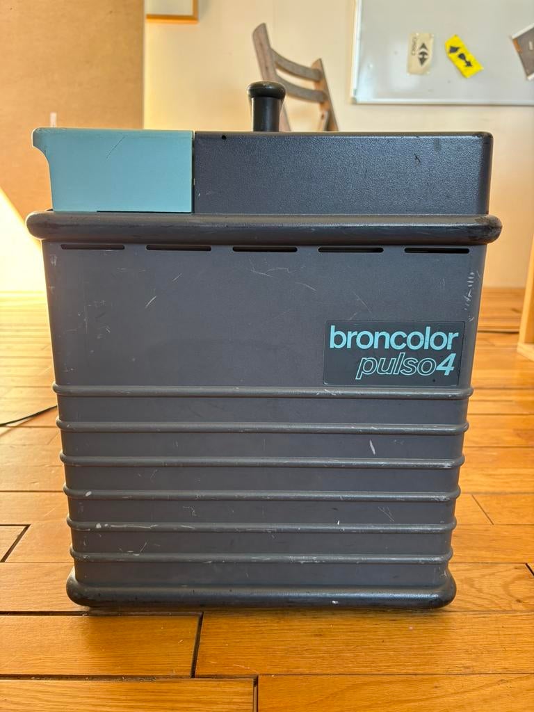 Broncolor Pulso 4, Ophalen of Verzenden, Zo goed als nieuw