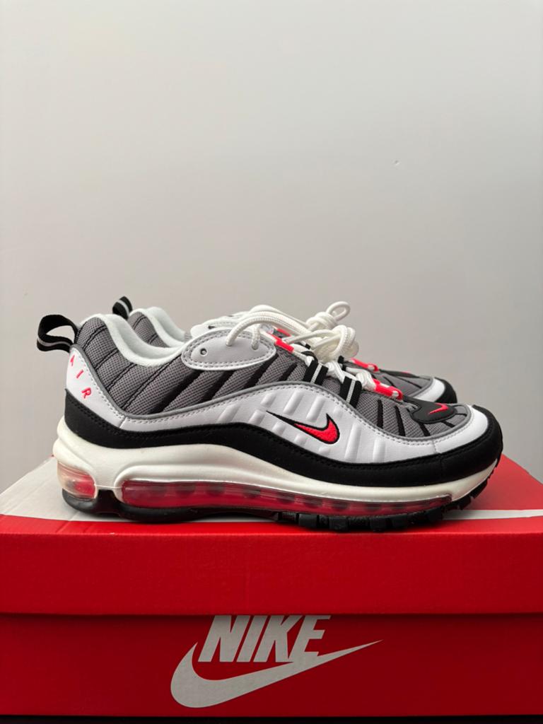 Nike air max 98 red-dust maat 38.5 nieuw!, Kleding | Dames, Schoenen, Nieuw, Ophalen of Verzenden, Sneakers of Gympen, Rood