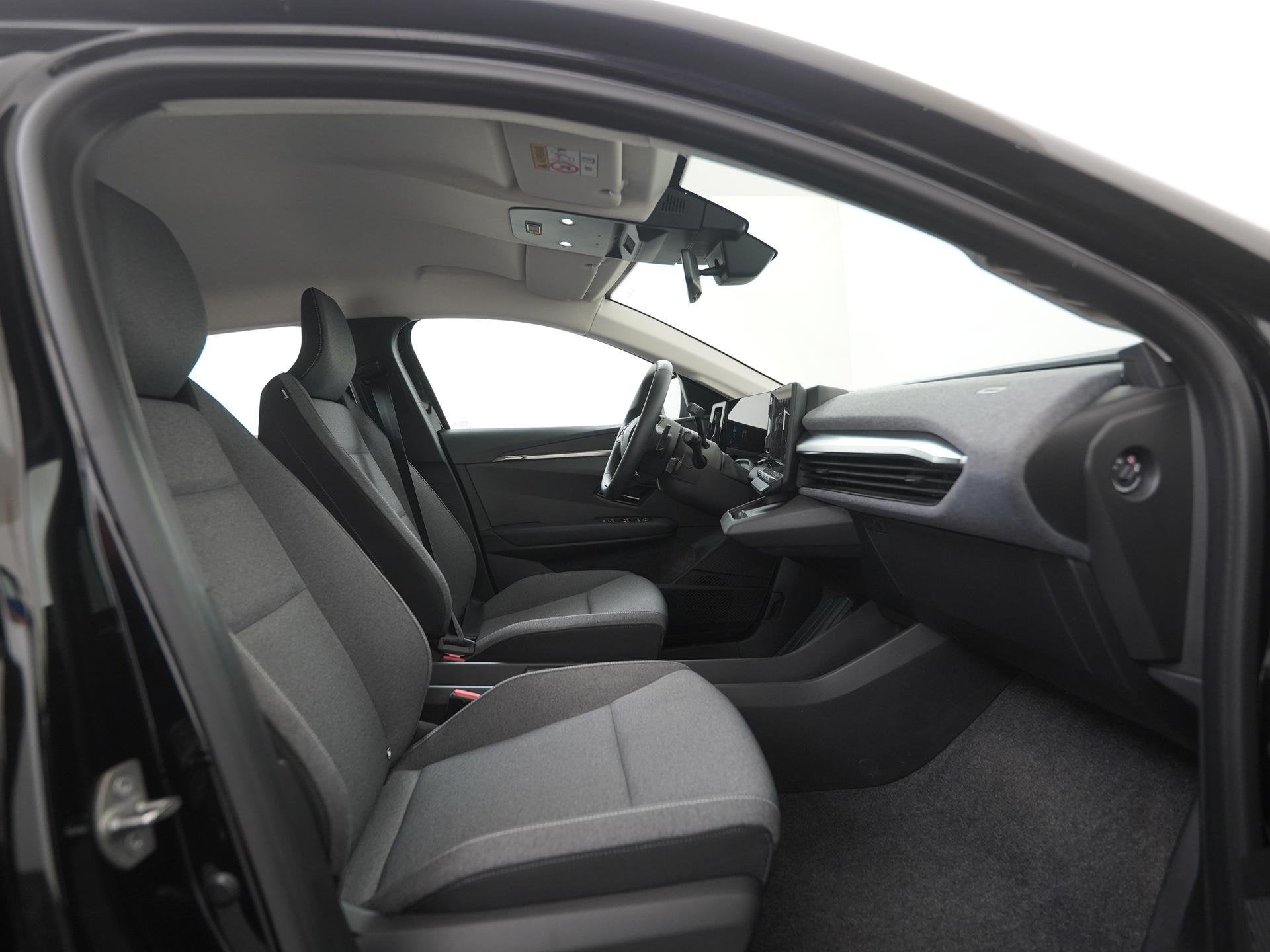 Renault Megane E-Tech EV60 Optimum Charge Equilibre | 3 Fase, Auto's, 12 maanden, Stof, Zwart, 218 pk