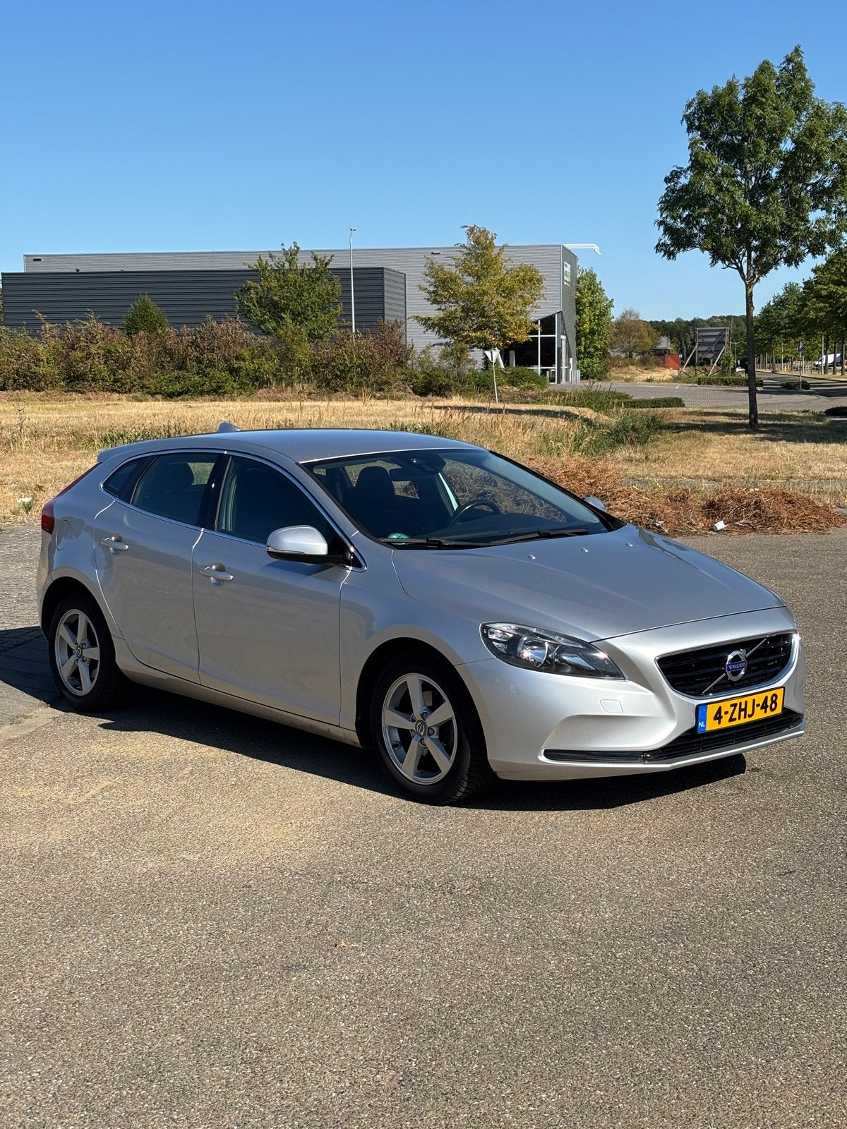 Volvo V40 1.6 D2 115PK 2014 Grijs, Voorwielaandrijving, 4 cilinders, Leder en Stof, Origineel Nederlands