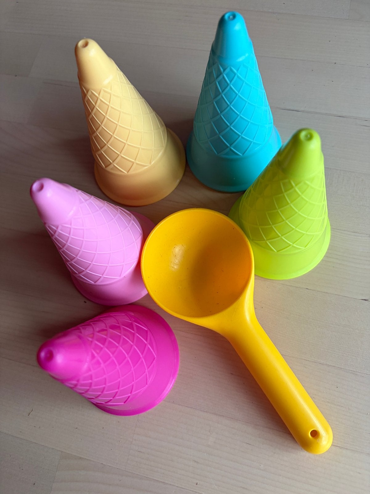 Vormpjes voor (kinetisch)zand of klei., Kinderen en Baby's, Ophalen, Zo goed als nieuw, Speelset