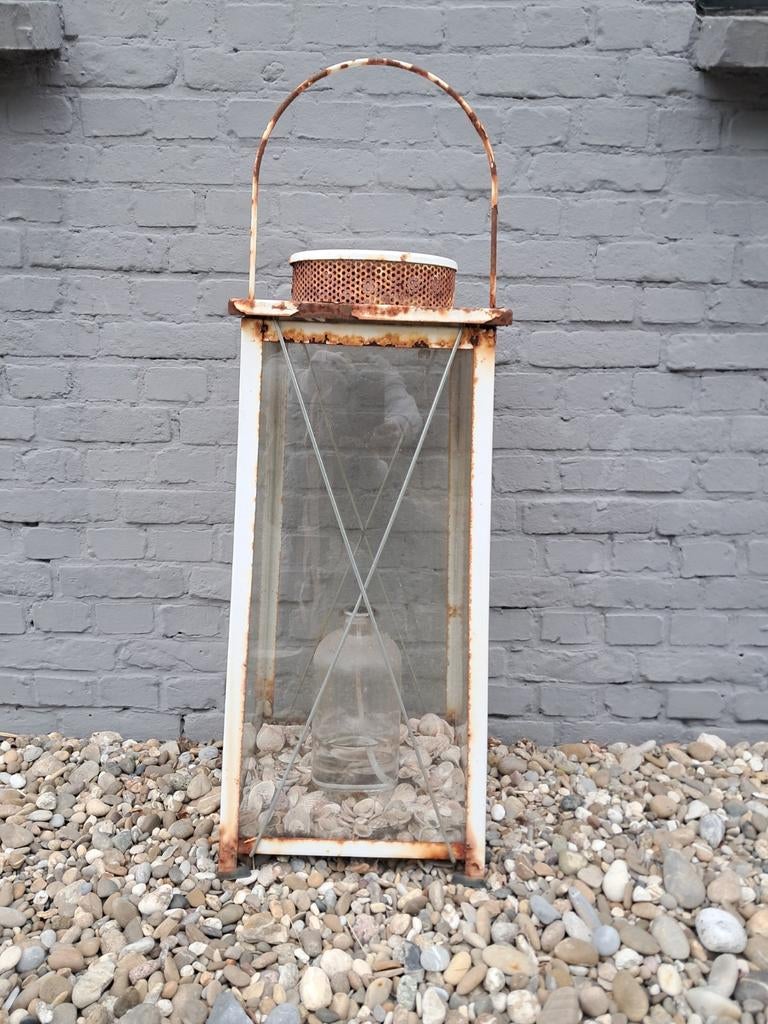 Vintage roestige metalen lantaarn 2 stuks, Ophalen