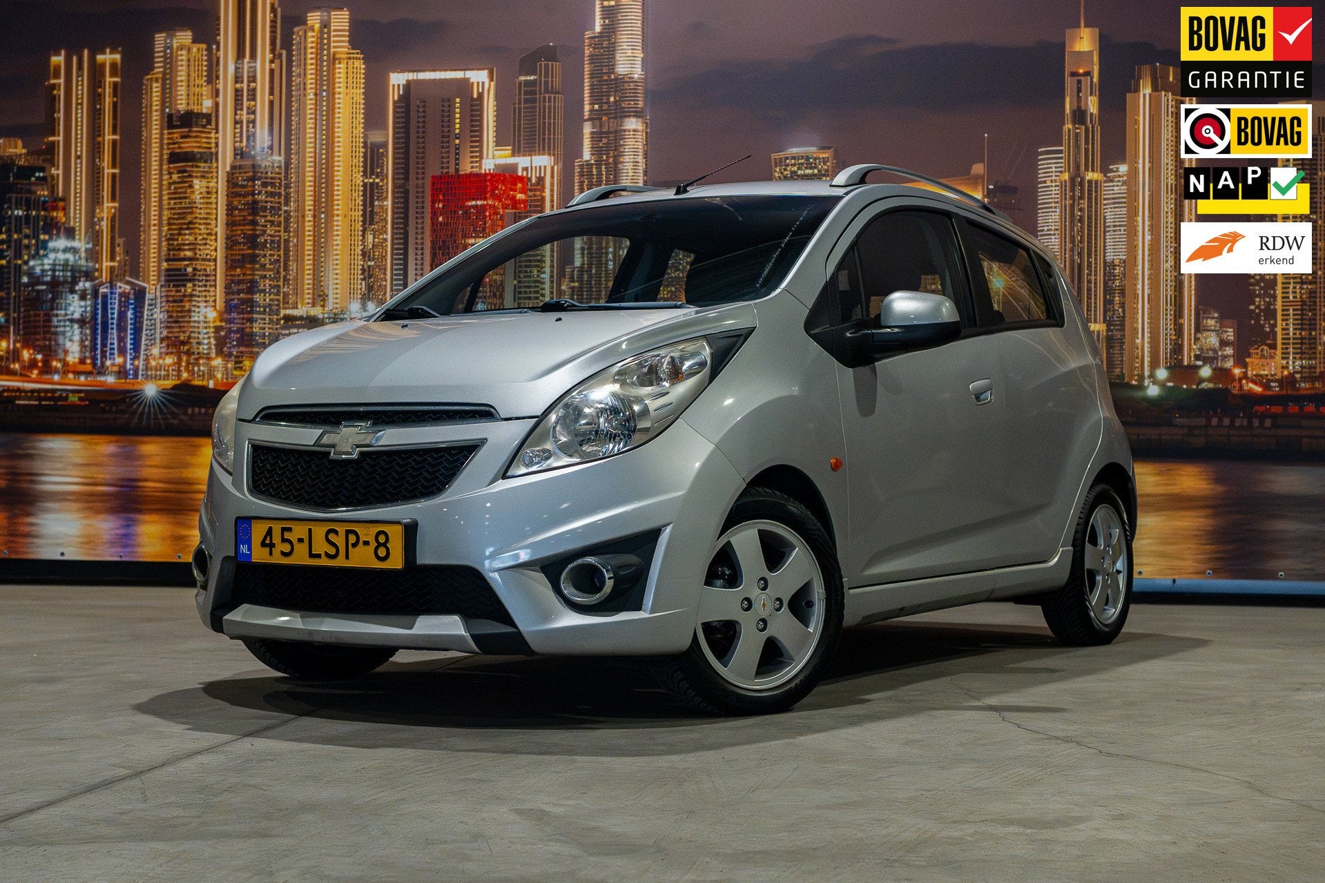 Chevrolet Spark 1.2 16V LT, Auto's, Gebruikt, 4 cilinders, 82 pk, Origineel Nederlands