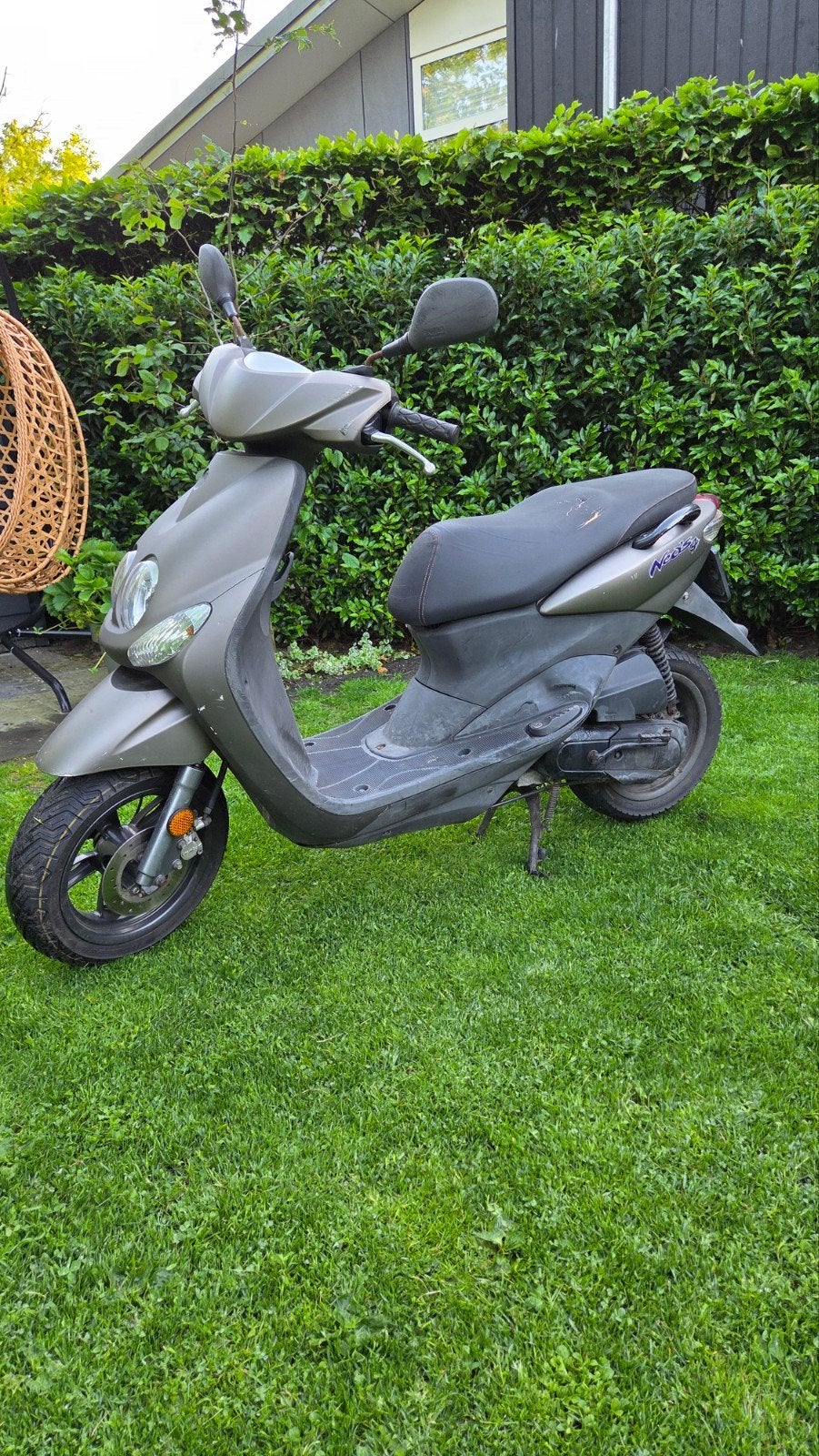 Yamaha Neos 4-takt scooter - Betrouwbaar en zuinig, Fietsen en Brommers, Scooters | Yamaha, Ophalen, Gebruikt, Maximaal 45 km/u