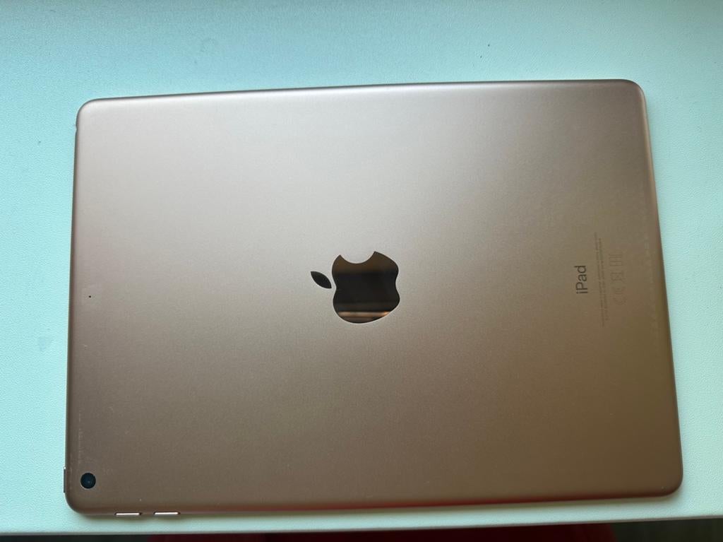 apple ipad (6e generatie), Rose Goud, 32 GB, Apple iPad, Zo goed als nieuw