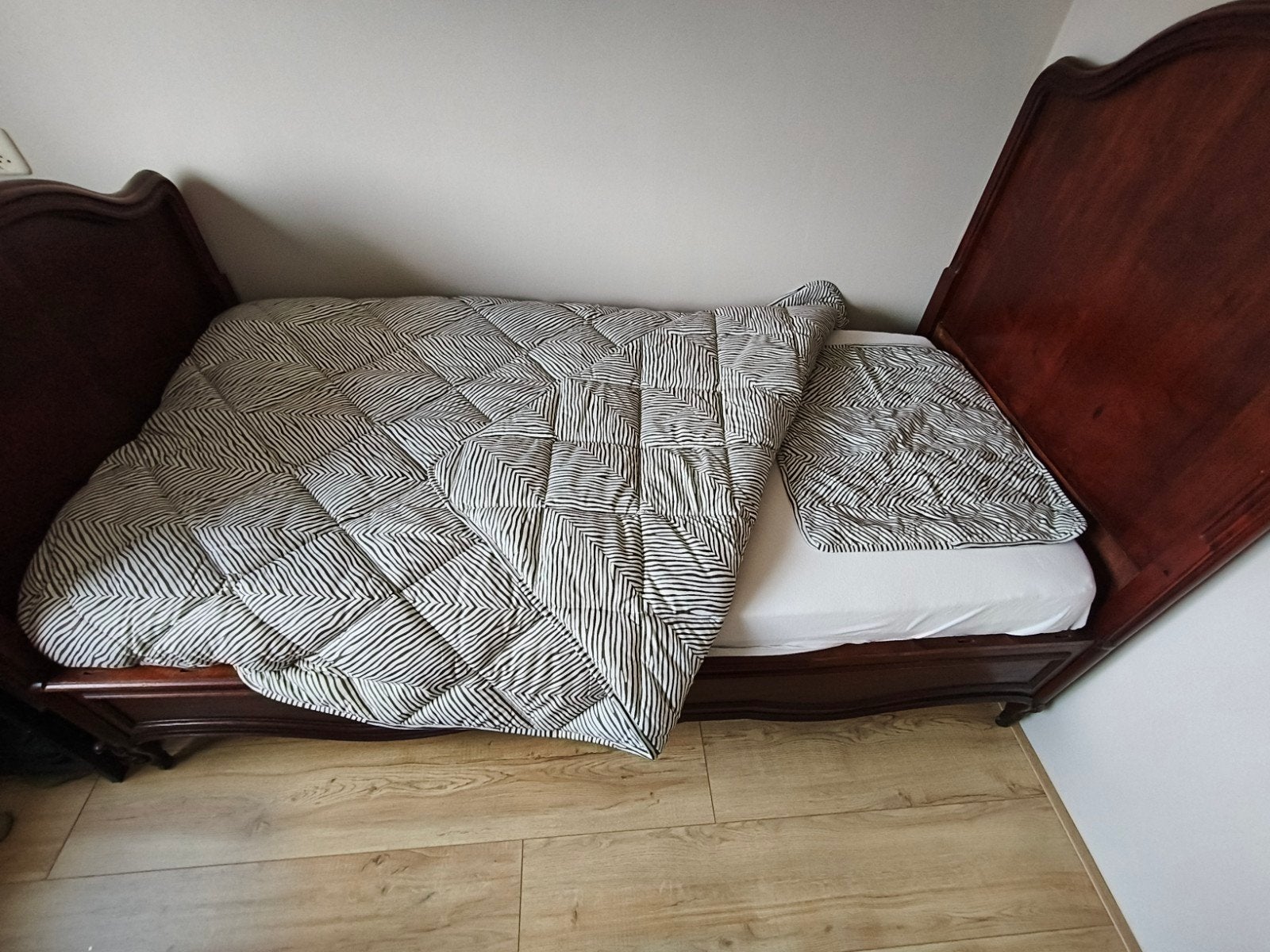 mooi oud Frans bed, Antiek en Kunst, Antiek | Meubels | Bedden, Ophalen