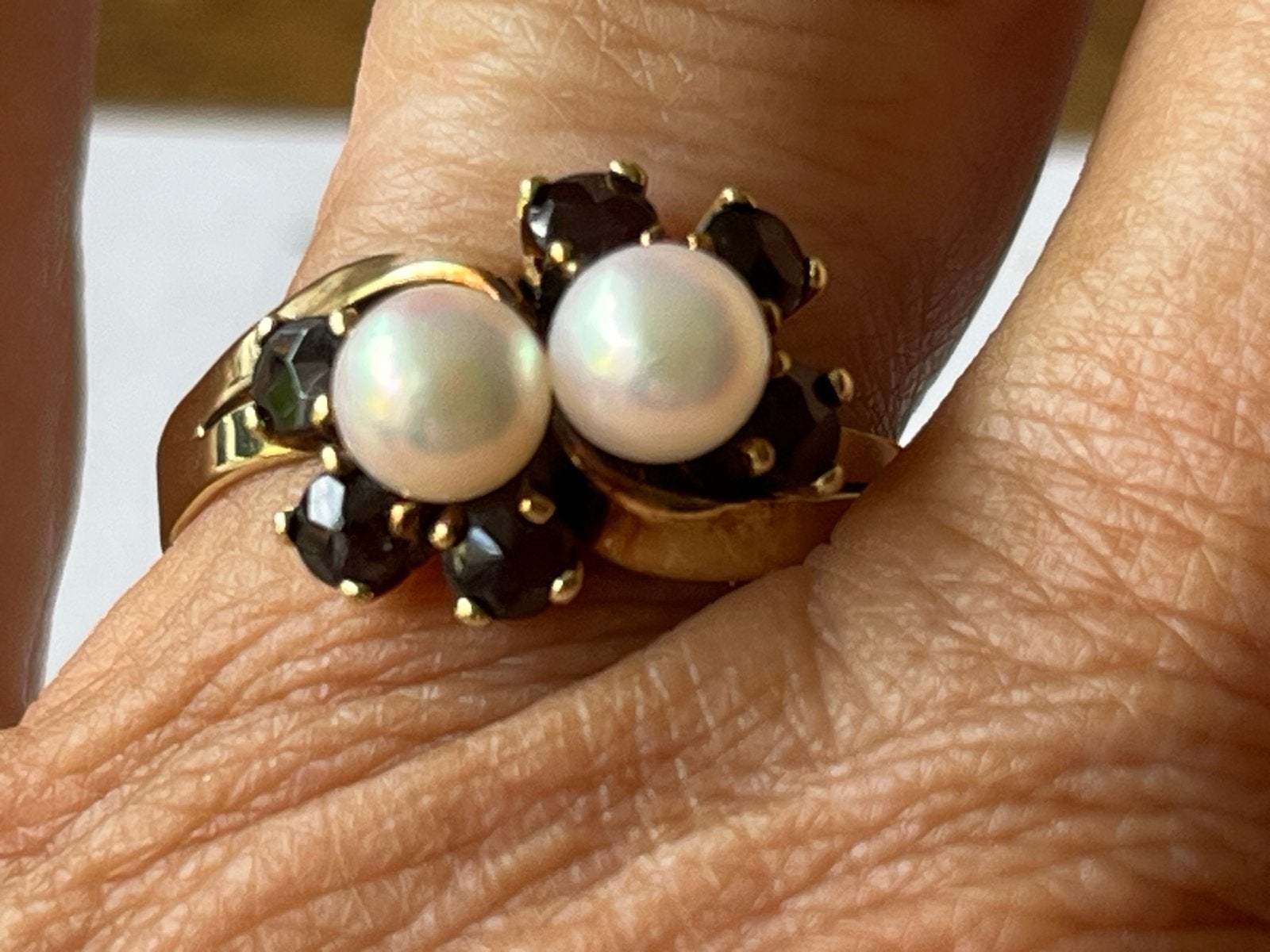 Antieke 14K Gouden Ring met Granaat en Akoja   Parels, 18 tot 19, Verzenden, Zo goed als nieuw, Met edelsteen