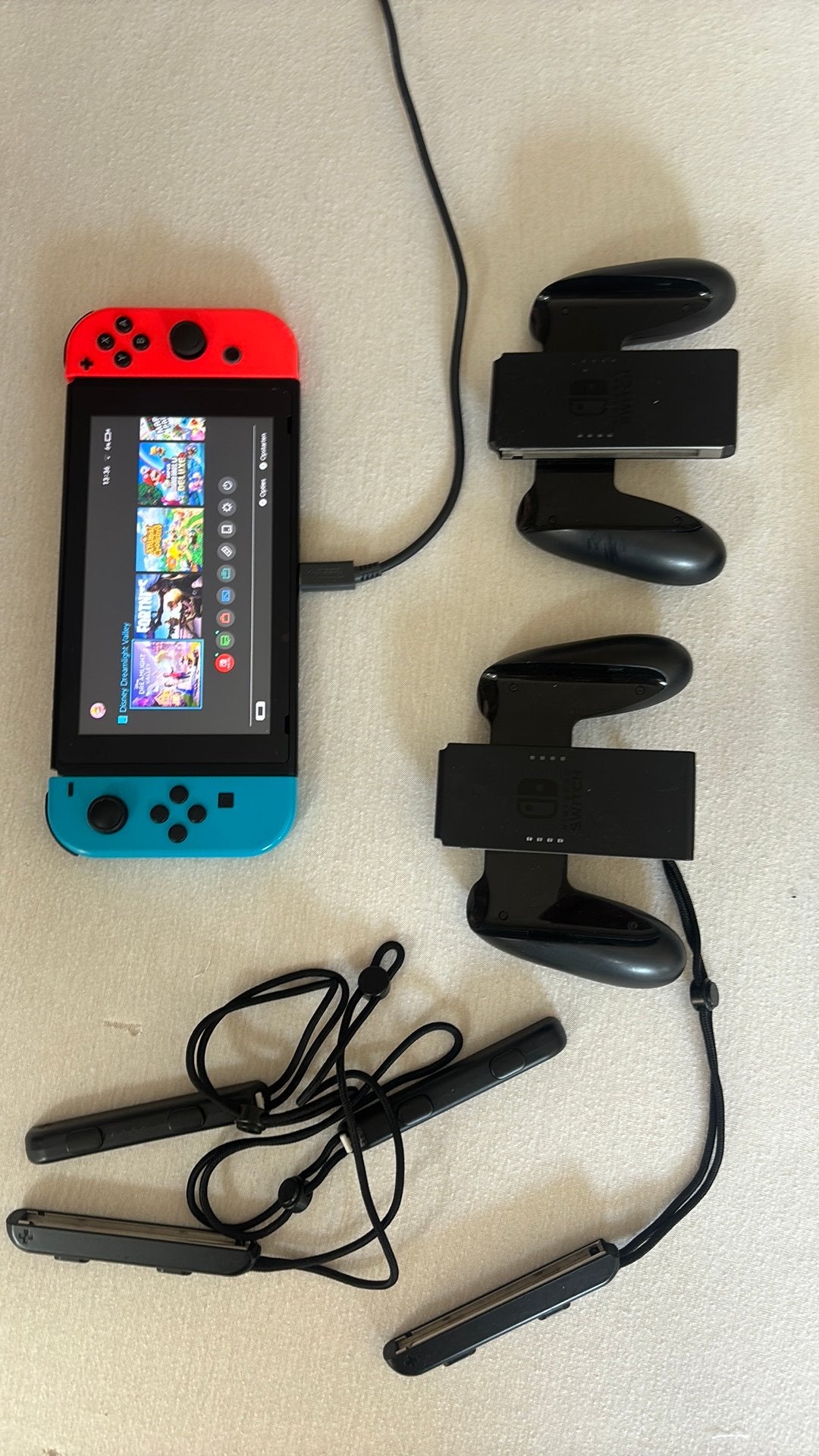 Nintendo switch, Spelcomputers en Games, Spelcomputers | Nintendo Switch, Zo goed als nieuw, Switch Original, Met 2 controllers