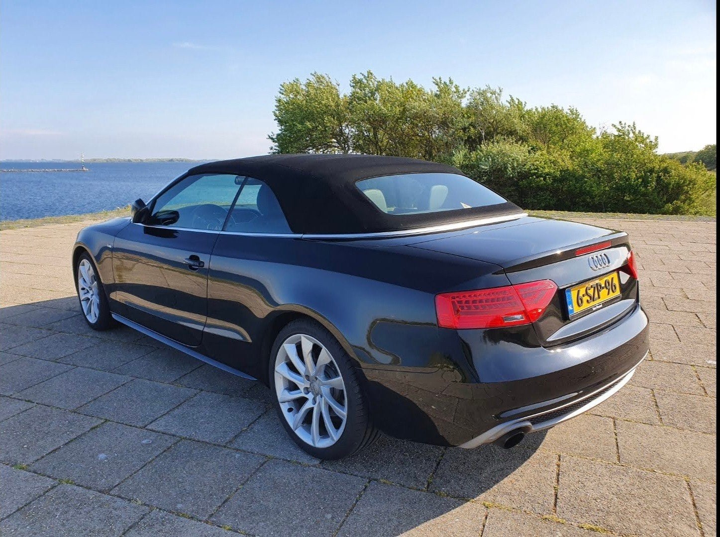 Audi A5 2.0 Tfsi 165KW Cabrio pro line S  2014 Zwart leder, Auto's, Automaat, Zwart, 4 cilinders, 4 stoelen