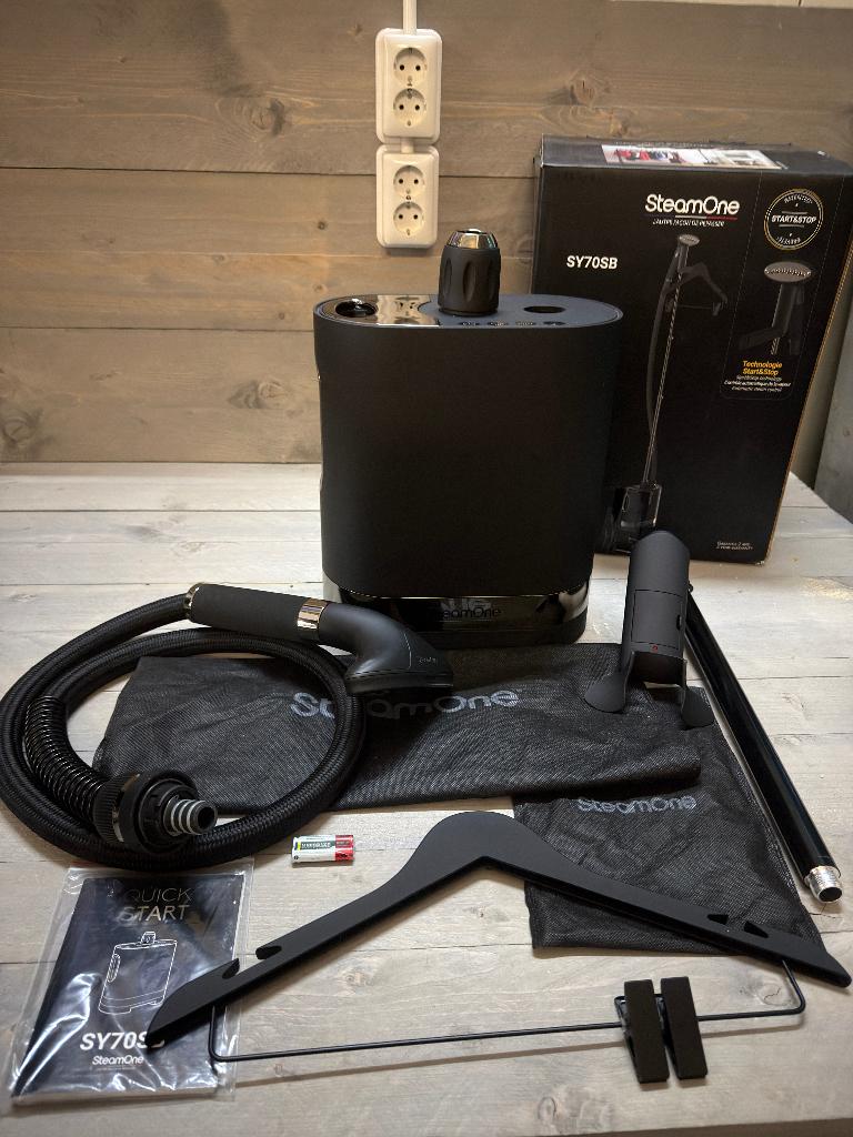 SteamOne - Stoomstrijkijzer SY70SB (2000 Watt), 1200 ml, N.v.t., N.v.t., Nieuw, Ophalen of Verzenden