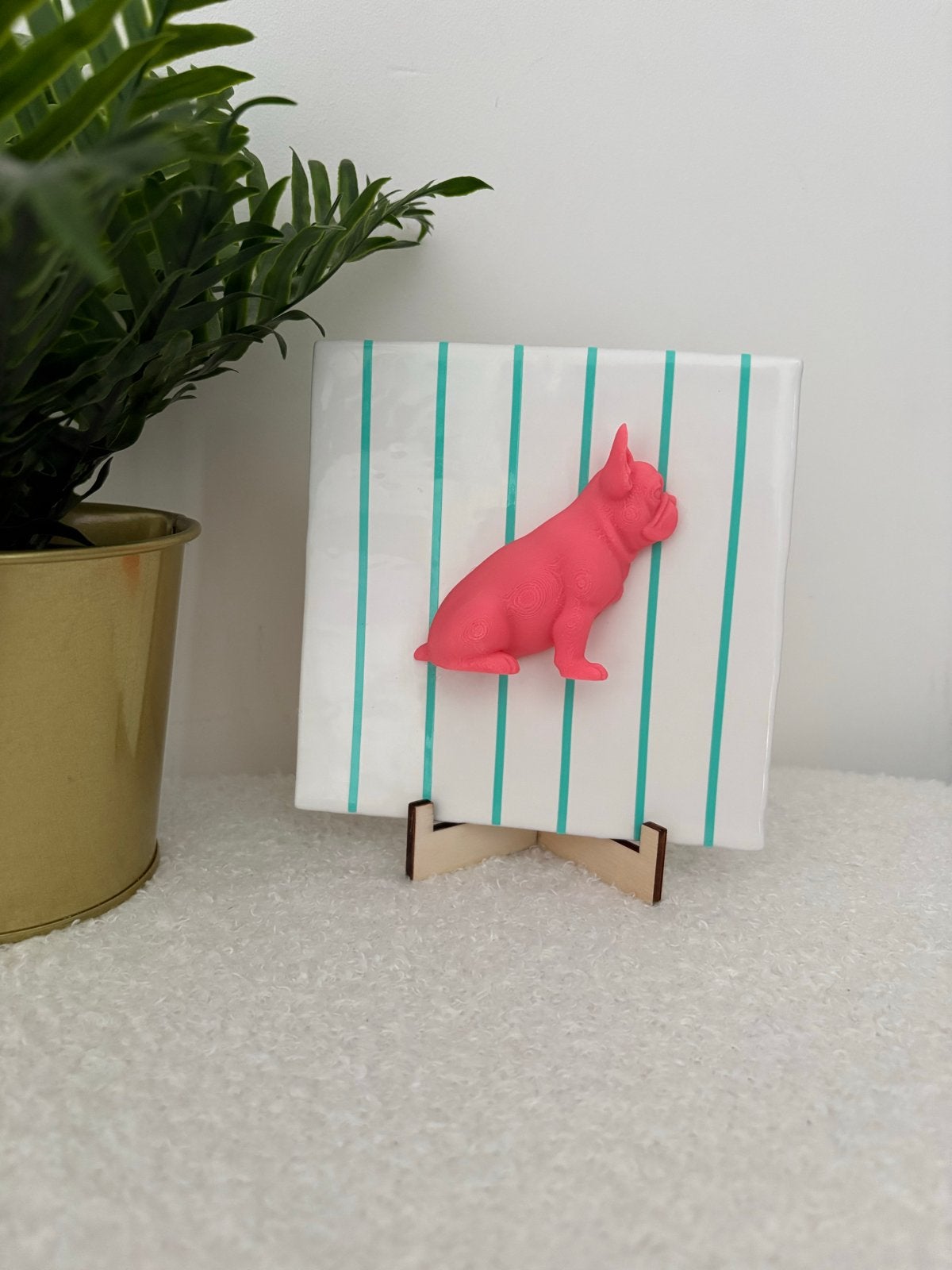Tegeltje Franse buldog 13x13 cm - Nieuw incl. standaard, Ophalen of Verzenden, Nieuw, Meerkleurig, Steen/keramiek