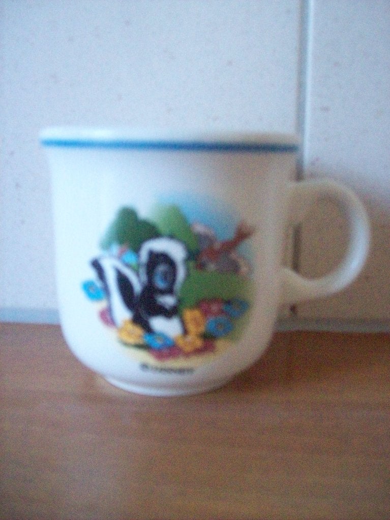 Bloempje bekertje, Ophalen of Verzenden, Bambi of Dumbo, Zo goed als nieuw, Servies