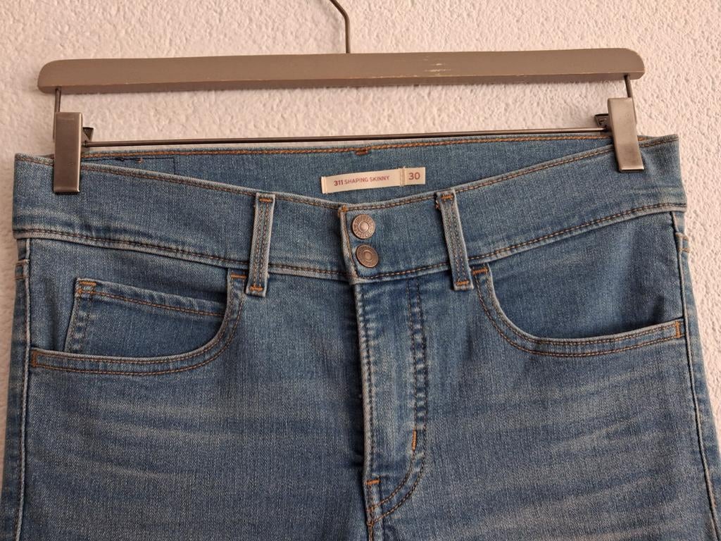 Levi's 311 Shaping Skinny Jeans W30 L30, Ophalen of Verzenden