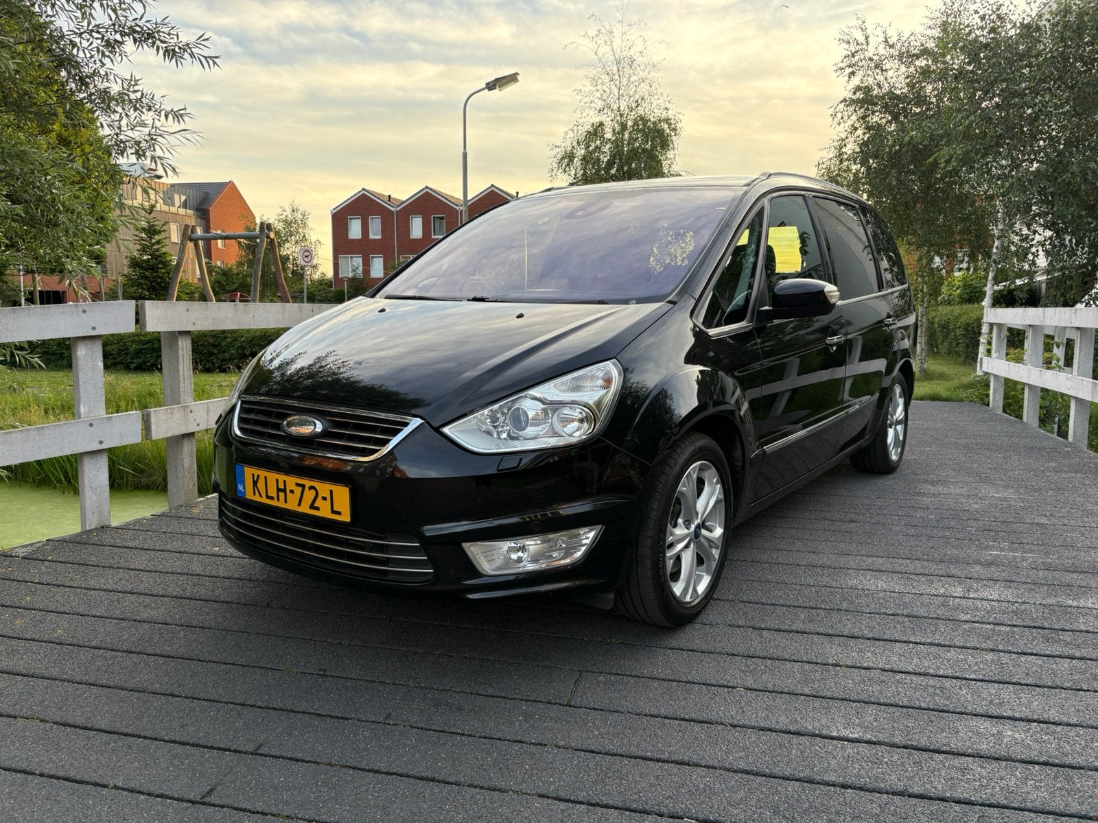 Ford Galaxy 2.0 Stci 149KW Powershift 2014 160DKM!!!, Auto's, Zwart, 4 cilinders, Automatische klimaatregeling, Zwart