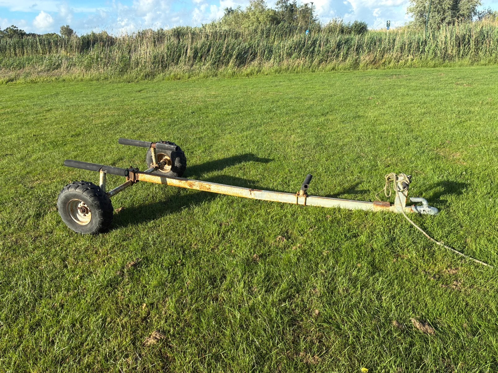 Strand trailer voor klein bootje, Watersport en Boten, Ophalen, Gebruikt, Overige typen, Motorboot