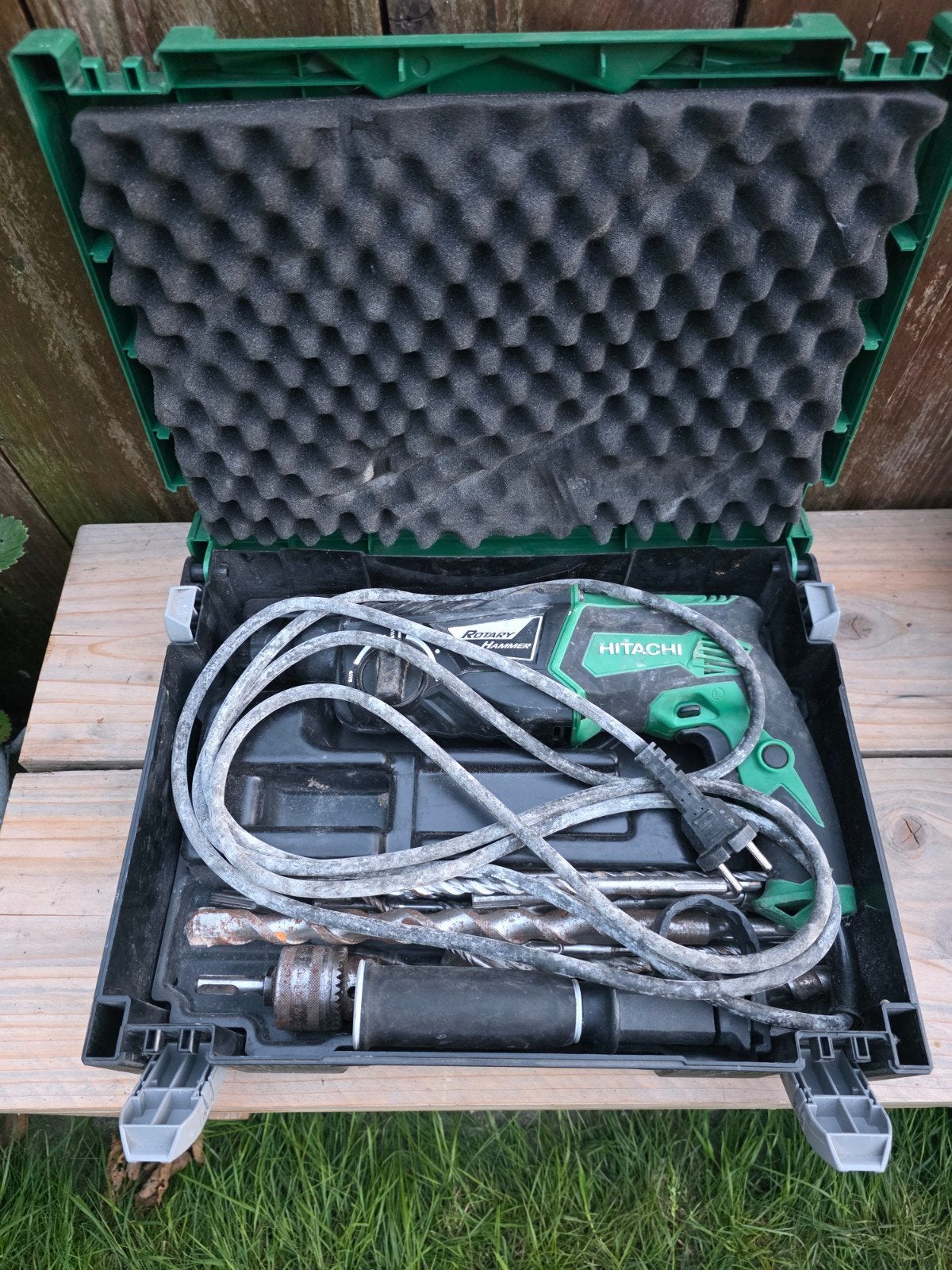 Hitachi sds boormachine, Ophalen of Verzenden, Zo goed als nieuw, Boormachine
