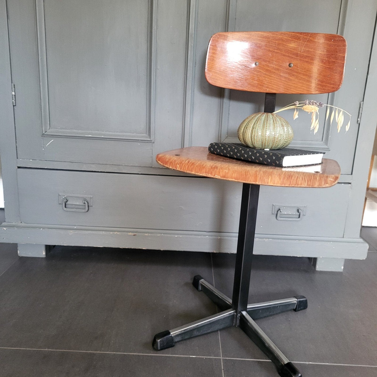 Vintage bureaustoel kinderstoel, schoolstoel houten zit, Ophalen of Verzenden, Gebruikt, Overige typen