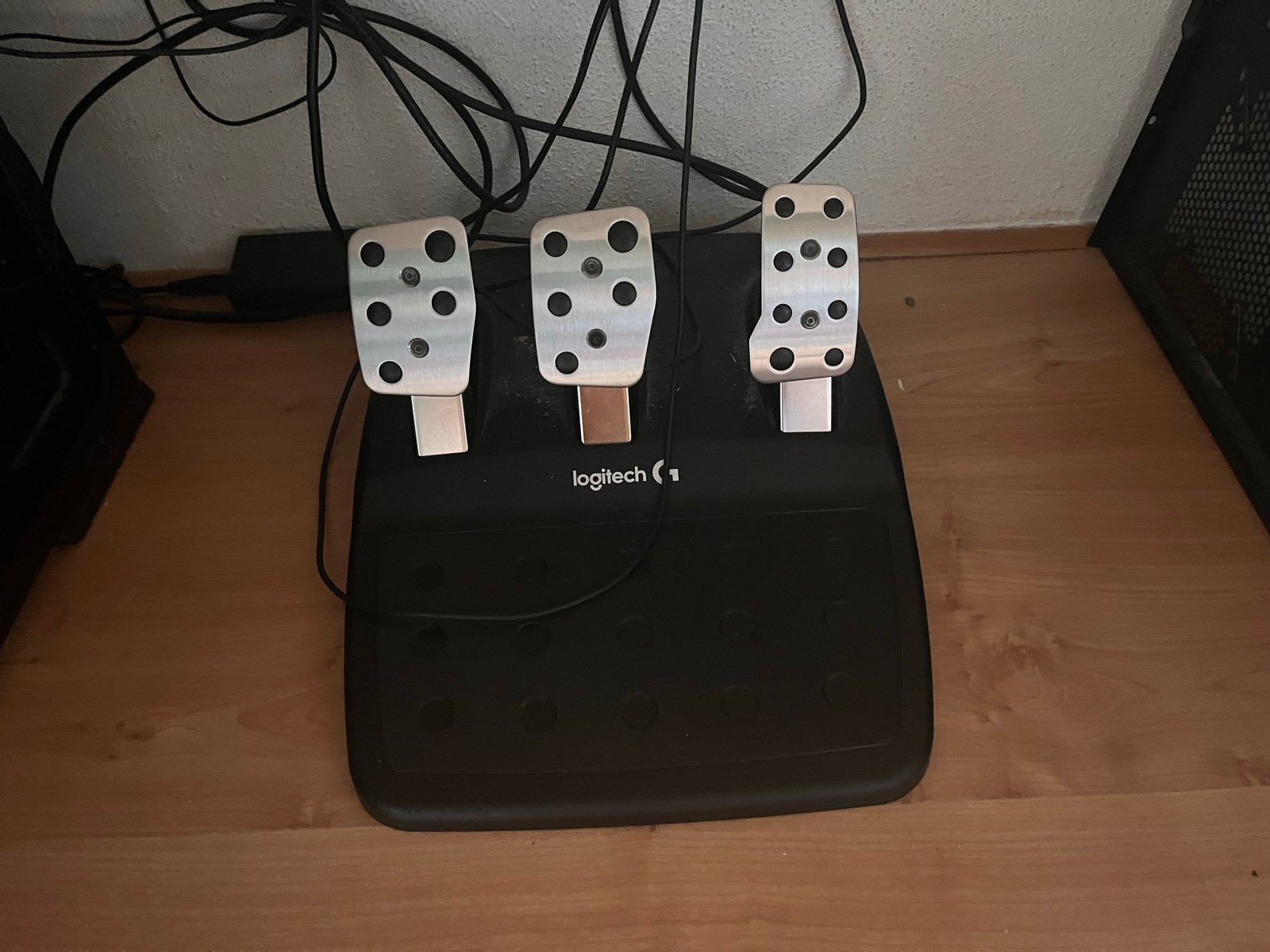Logitech G29 racestuur en pedalen voor PlayStation en PC, Spelcomputers en Games, Ophalen, Zo goed als nieuw, Stuur of Pedalen