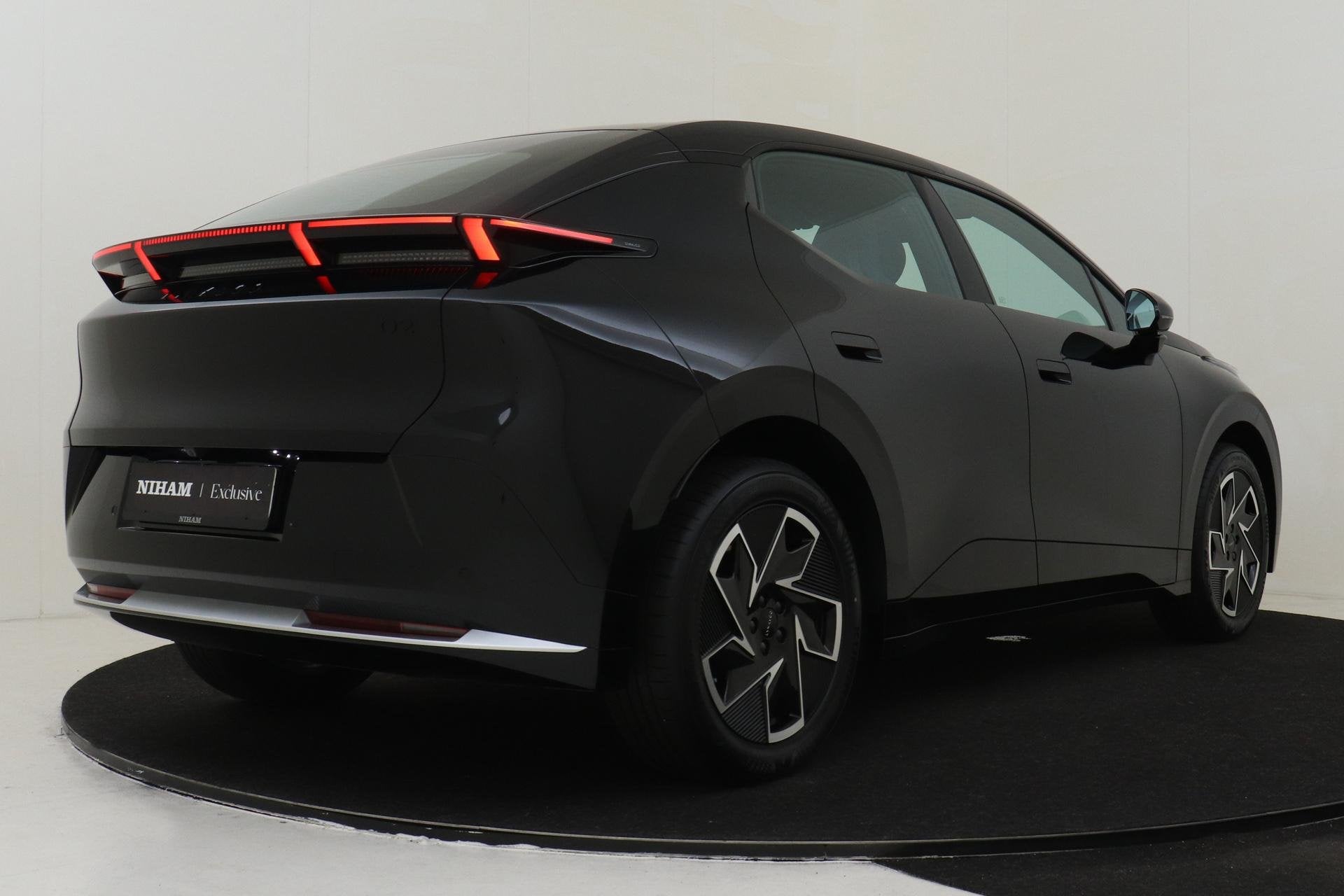 Lynk & Co 02 BUSINESS EDITION 66 kWh *NIHAM | OFFICIEEL LYNK, Auto's, Automaat, 12 maanden, Achterwielaandrijving, Zwart