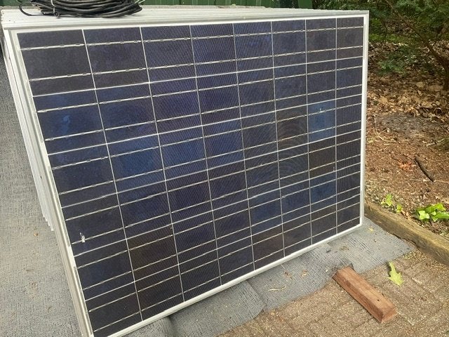 Gebruikte Sharp zonnepanelen plus Delta omvormer, Doe-het-zelf en Verbouw, Zonnepanelen en Toebehoren, Gebruikt, Compleet systeem