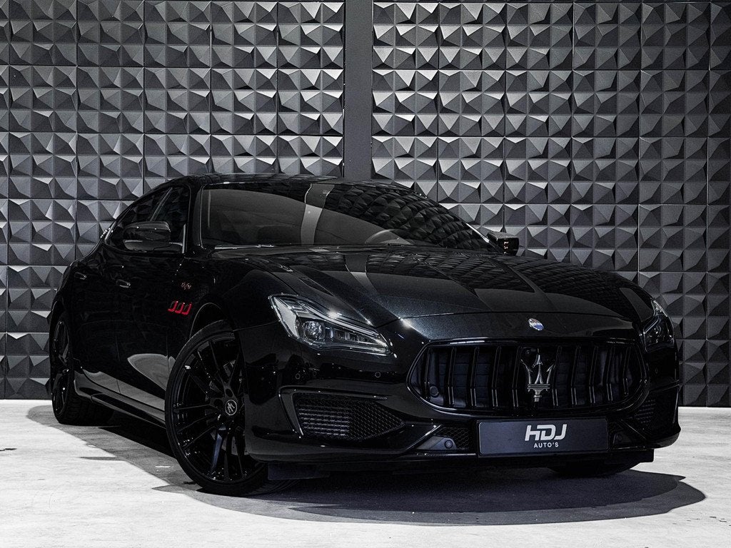 Maserati Quattroporte 3.8 V8 Trofeo | 580pk | Schuifdak | Ha, Automaat, Achterwielaandrijving, Gebruikt, Zwart