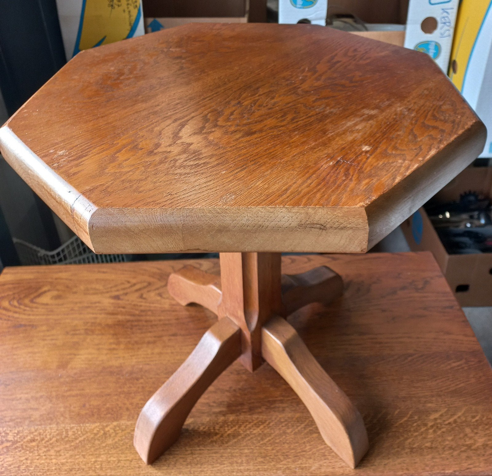 Eiken bijzettafel - 49 cm hoog, 48 cm breed, Minder dan 55 cm, Gebruikt, Overige vormen, Hout