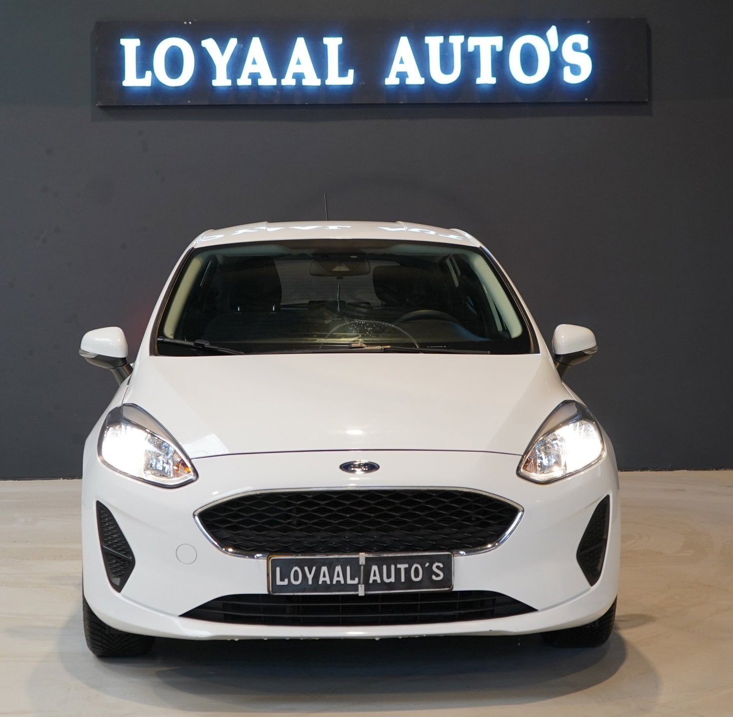 Ford Fiesta 1.1 Trend | AIRCO | CRUISE | PDC | ELEK.RAMEN |, Stof, Gebruikt, Origineel Nederlands, Bedrijf